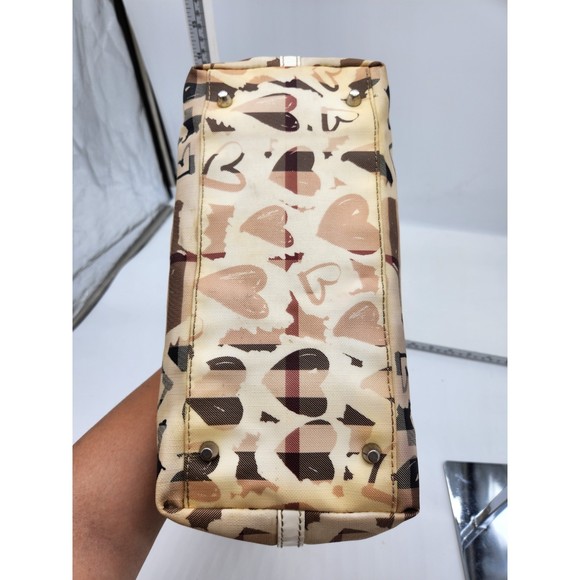 BURBERRY NOVACHECK HEART TOTE BAG 211BURXGH - Picture 5 of 15